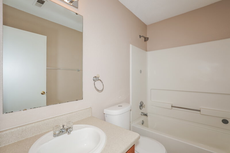 1,975/Mo, 7756 Mistflower Ln Noblesville, IN 46060 Bathroom View