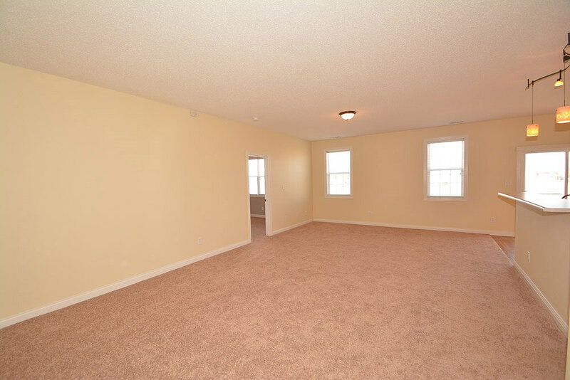1,480/Mo, 9624 Treyburn Green Way Indianapolis, IN 46239 Great Room View 2