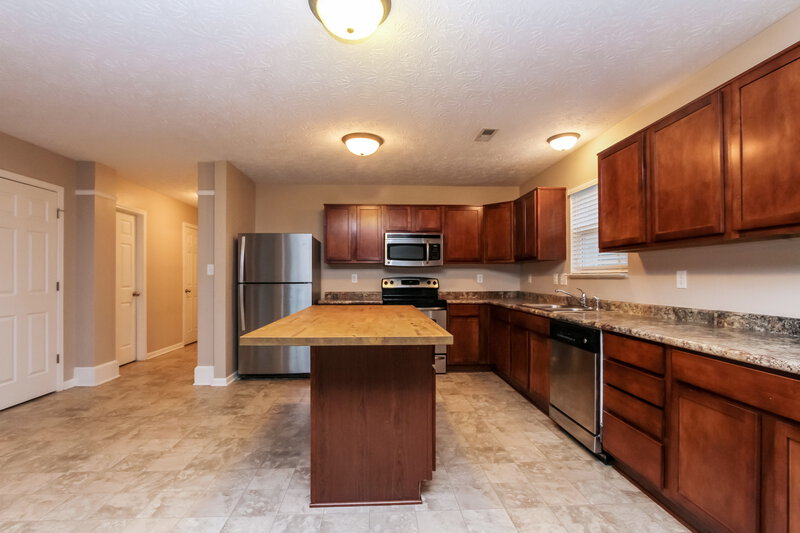 1,970/Mo, 1010 Hendon Ct Westfield, IN 46074 Kitchen View