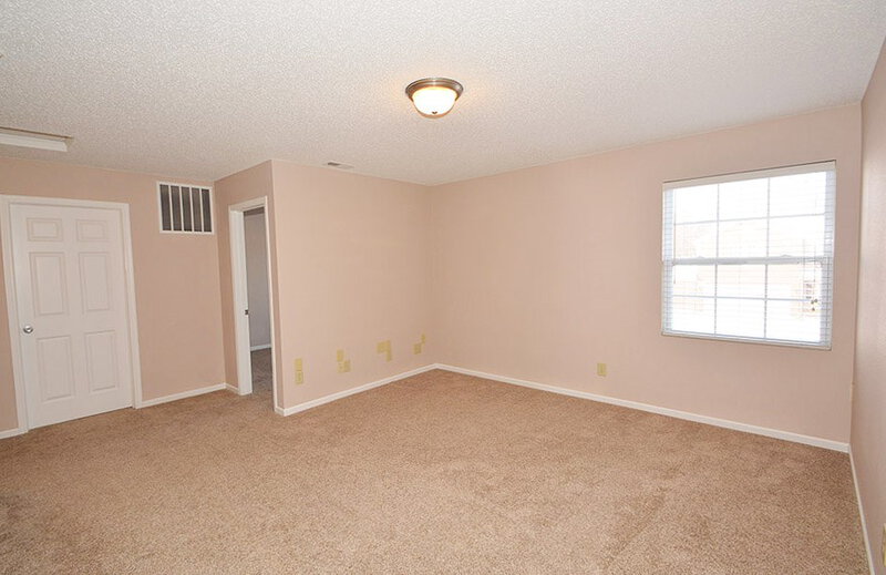 1,650/Mo, 15274 Clear St Noblesville, IN 46060 Loft View 2
