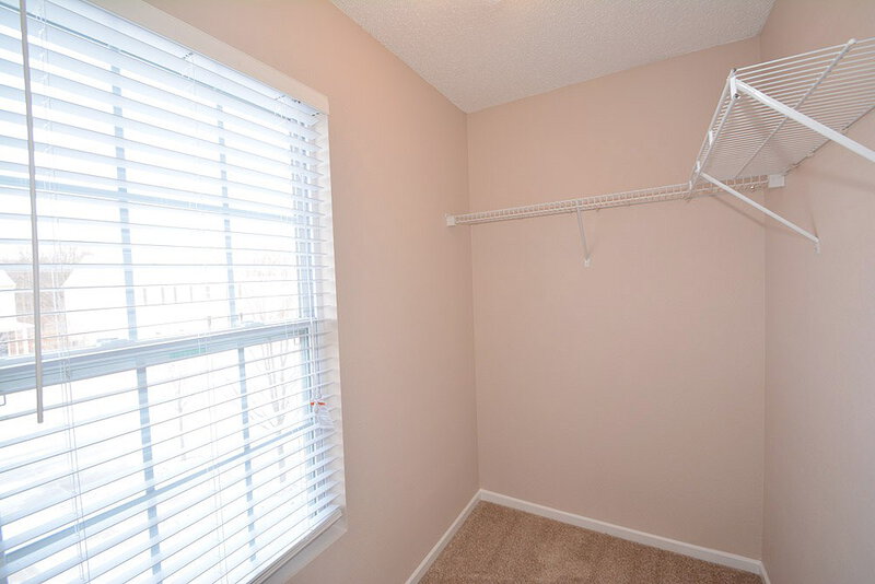 1,650/Mo, 15274 Clear St Noblesville, IN 46060 Closet View
