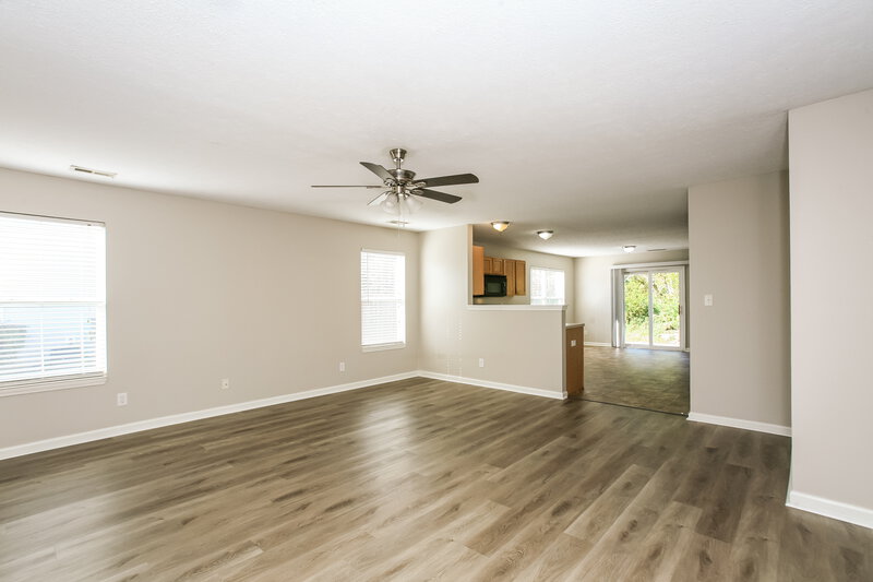 1,855/Mo, 1334 Fall Ridge Dr Brownsburg, IN 46112 Dining Room View