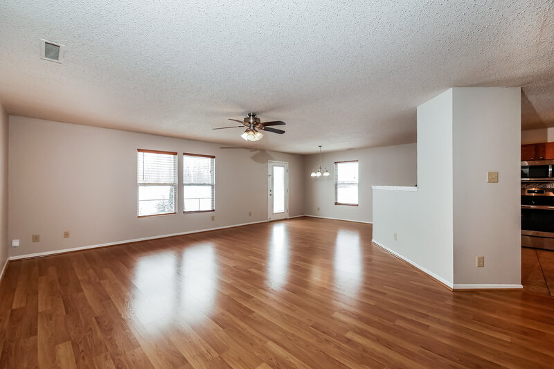 1,680/Mo, 7769 Amadeus Dr Indianapolis, IN 46239 Living Room View