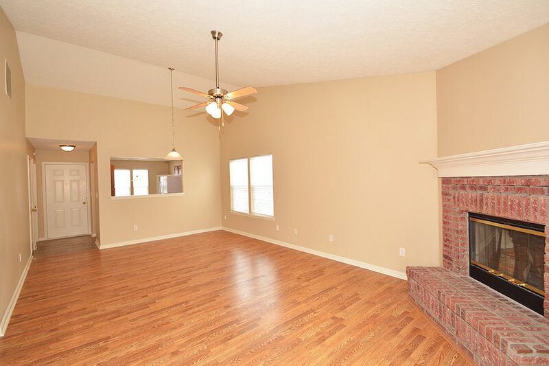 1,490/Mo, 16623 Yeoman Way Westfield, IN 46074 Great Room View