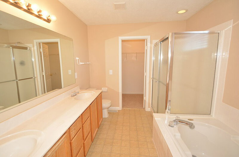 2,110/Mo, 3225 Weller Dr Indianapolis, IN 46268 Master Bathroom View