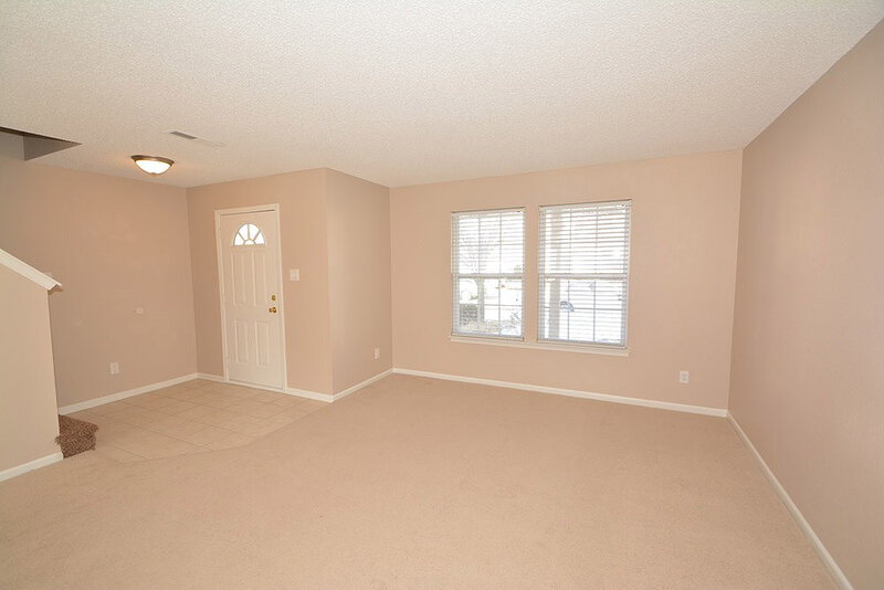 2,170/Mo, 10299 Brushfield Ln Fishers, IN 46038 Living Room View