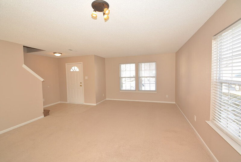 2,170/Mo, 10299 Brushfield Ln Fishers, IN 46038 Living Room View 2
