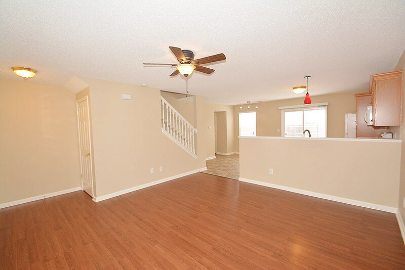 1,810/Mo, 5540 Wild Horse Dr Indianapolis, IN 46239 Family Room View 3