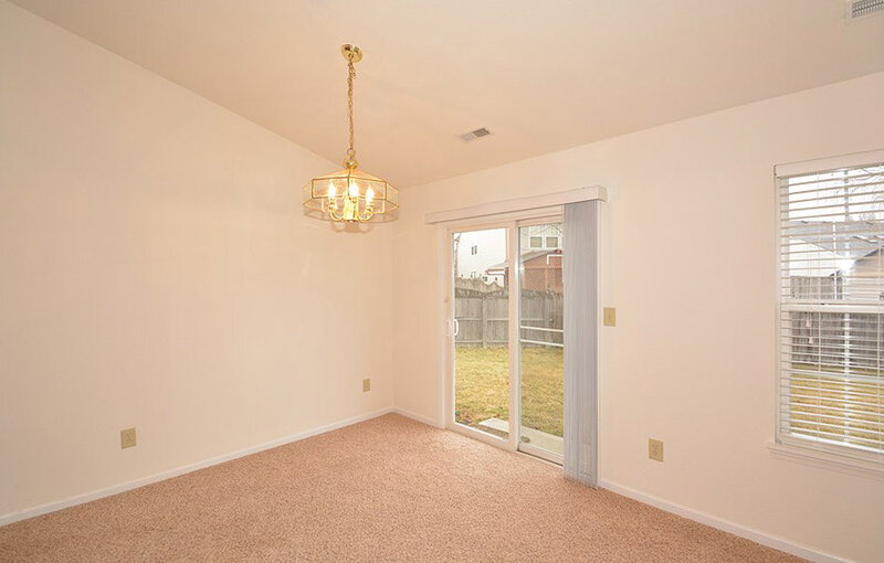 1,765/Mo, 7963 Dillon Pl Indianapolis, IN 46236 Breakfast Area View