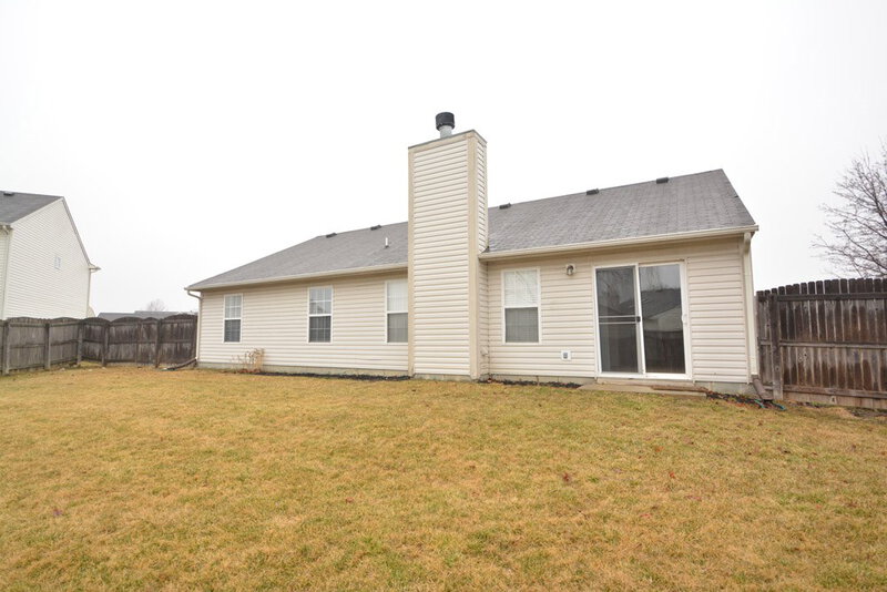 1,765/Mo, 7963 Dillon Pl Indianapolis, IN 46236 Exterior Back View