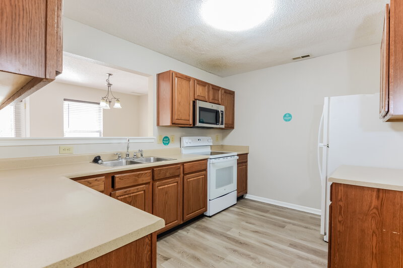 1,725/Mo, 10985 Glenayr Dr Camby, IN 46113 Kitchen View