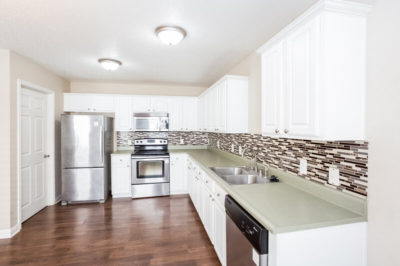 1,670/Mo, 12688 Justice Crossing Fishers, IN 46037 Kitchen View 2