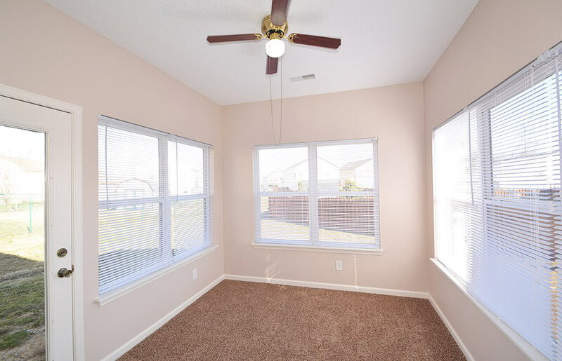 1,790/Mo, 8136 Whistlewood Ct Indianapolis, IN 46239 Sunroom View