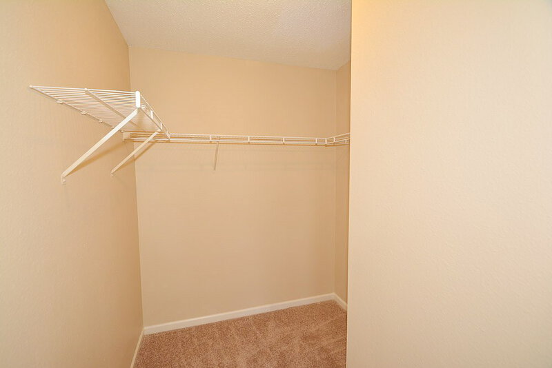 1,590/Mo, 635 Rocky Meadow Dr Greenwood, IN 46143 Master Closet View