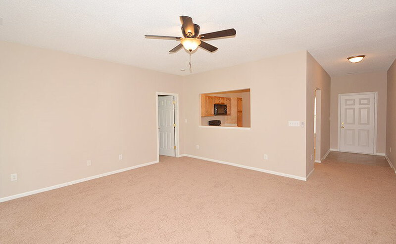1,490/Mo, 15199 Follow Dr Noblesville, IN 46060 Family Room View 3