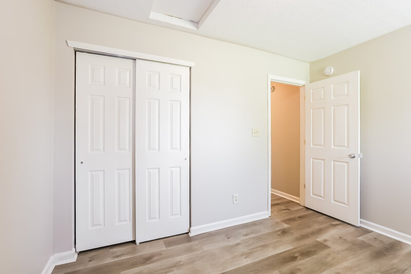 1,785/Mo, 7710 Sergi Canyon Dr Indianapolis, IN 46217 Bedroom View 5