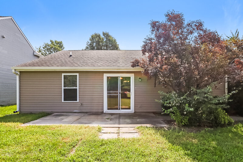 1,785/Mo, 7710 Sergi Canyon Dr Indianapolis, IN 46217 Rear View