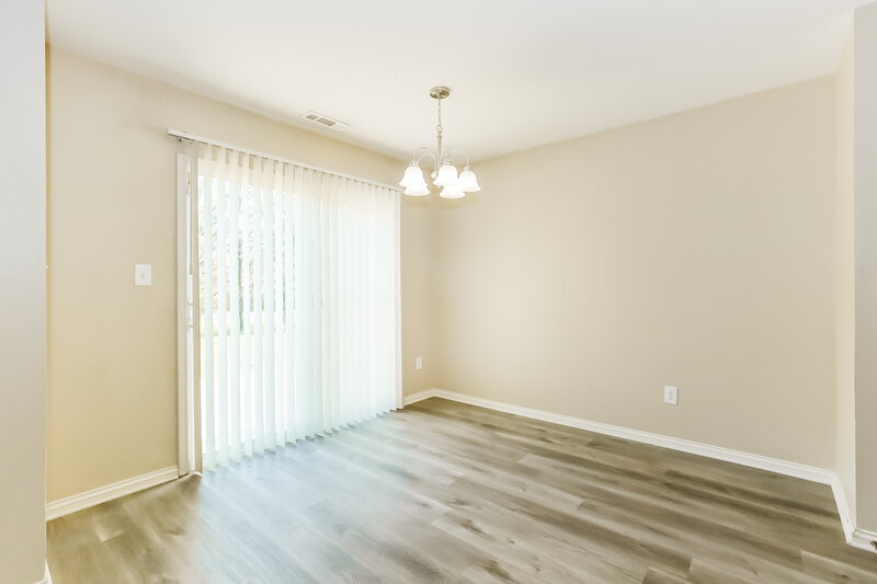 2,335/Mo, 4768 Beach Club Dr Westfield, IN 46062 Dining Room View