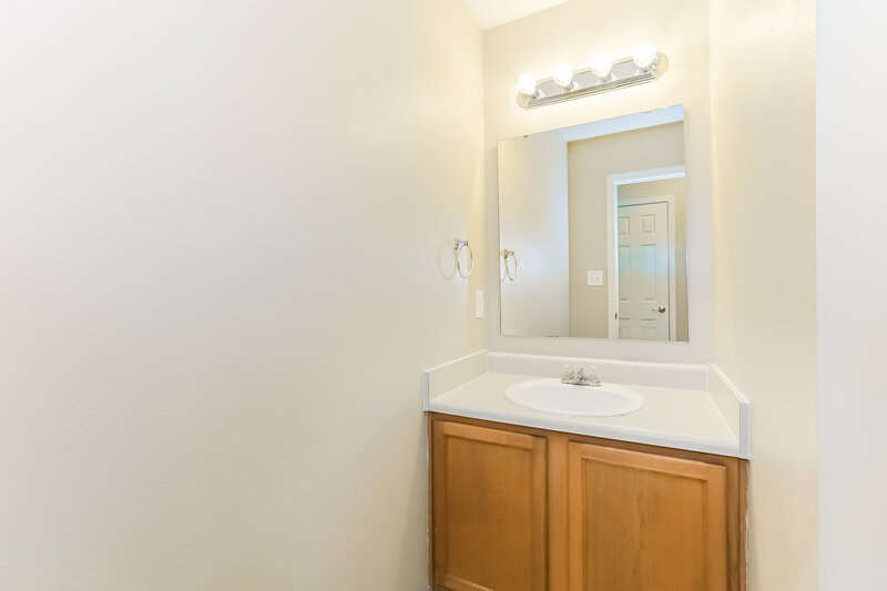 2,335/Mo, 4768 Beach Club Dr Westfield, IN 46062 Bathroom View