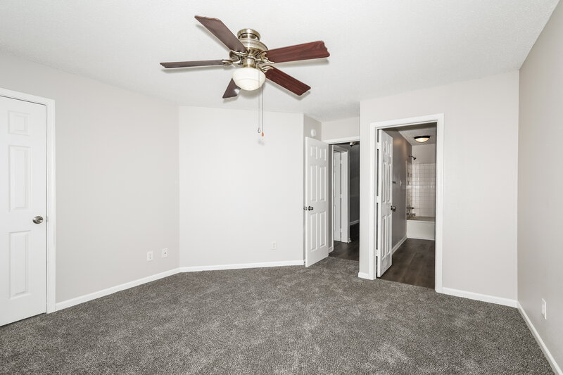 1,870/Mo, 1178 Kenwood Dr Greenwood, IN 46143 Main Bedroom View 2