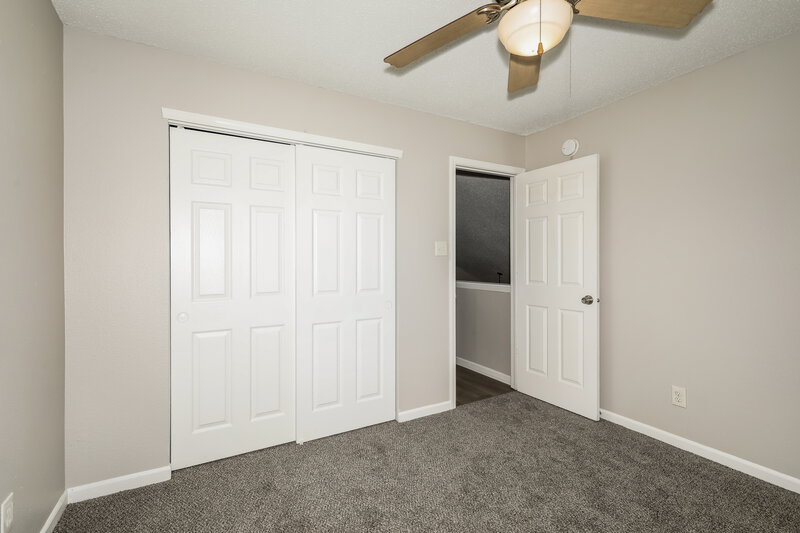 1,870/Mo, 1178 Kenwood Dr Greenwood, IN 46143 Bedroom View 2