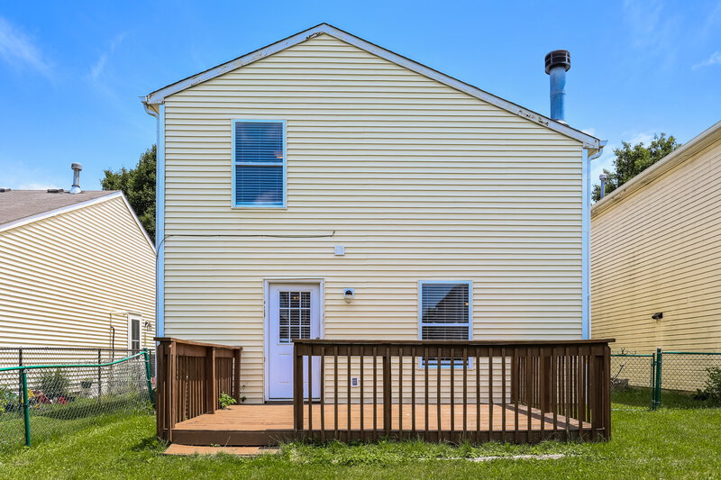 1,870/Mo, 1178 Kenwood Dr Greenwood, IN 46143 Rear View