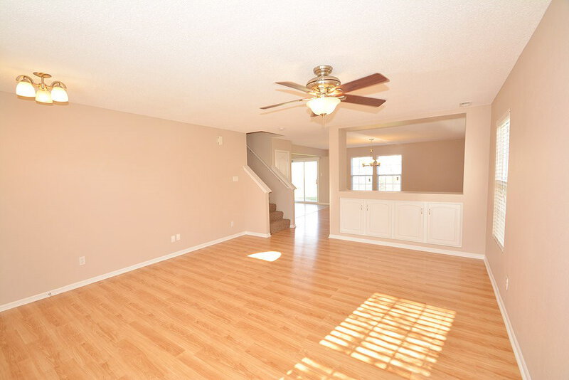 1,710/Mo, 15131 Clear St Noblesville, IN 46060 Living Dining Room View