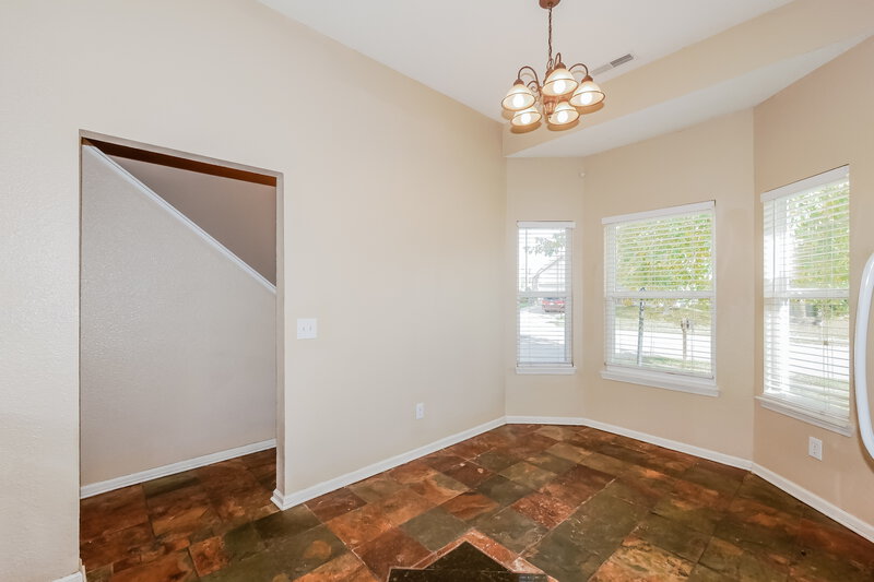2,240/Mo, 720 Treyburn Lakes Way Indianapolis, IN 46239 Breakfast Nook View 2
