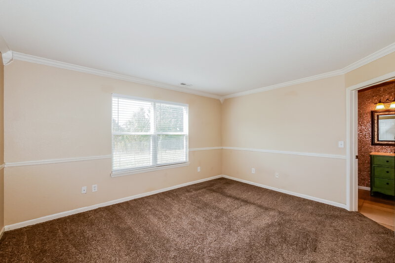 2,240/Mo, 720 Treyburn Lakes Way Indianapolis, IN 46239 Main Bedroom View