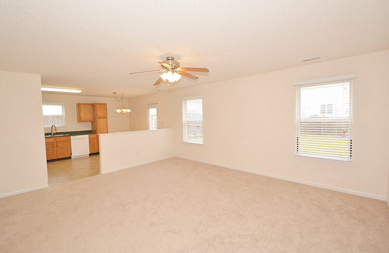 1,530/Mo, 18847 Prairie Crossing Dr Noblesville, IN 46062 Great Room View