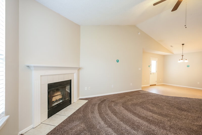 1,545/Mo, 280 Harts Ford Way Brownsburg, IN 46112 Living Room View 2