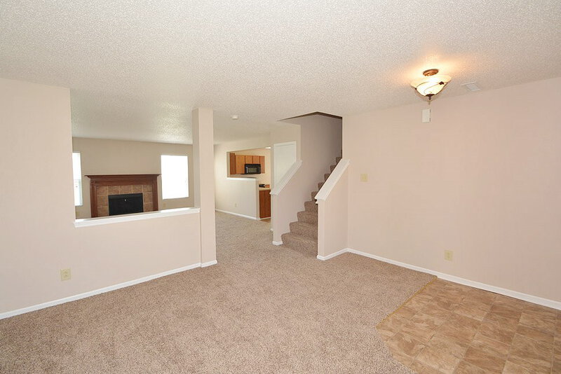 1,720/Mo, 8345 Wheatfield Dr Camby, IN 46113 Living Room View 3