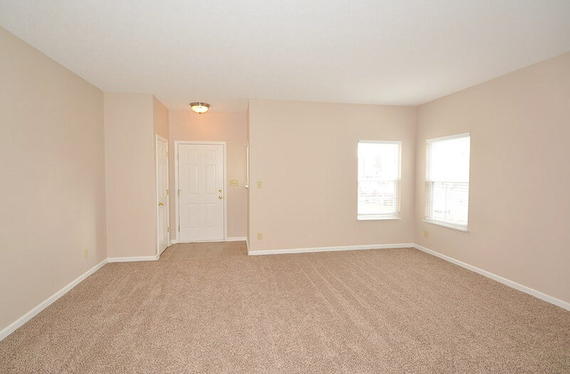 1,820/Mo, 8218 Twin River Dr Indianapolis, IN 46239 Living Room View