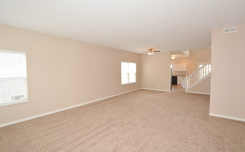 1,820/Mo, 8218 Twin River Dr Indianapolis, IN 46239 Living Dining Room View