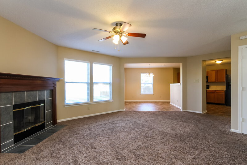 1,805/Mo, 15226 Clear St Noblesville, IN 46060 Living Room View