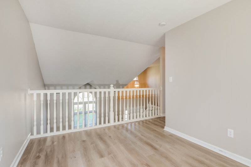 2,485/Mo, 4947 Kilda Dr Greenwood, IN 46142 Loft View