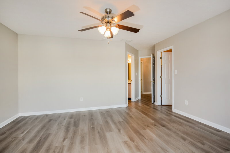 2,485/Mo, 4947 Kilda Dr Greenwood, IN 46142 Main Bedroom View 2