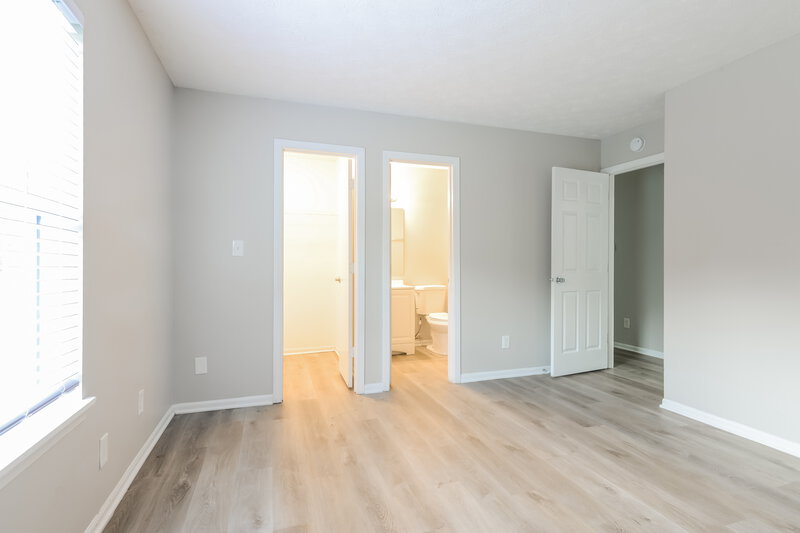 1,860/Mo, 140 Park Place Blvd Avon, IN 46123 Main Bedroom View