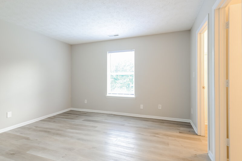 1,860/Mo, 140 Park Place Blvd Avon, IN 46123 Main Bedroom View 2