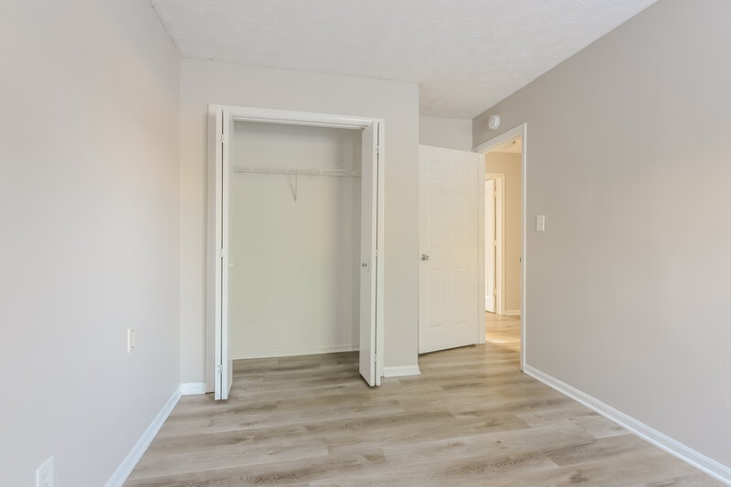 1,860/Mo, 140 Park Place Blvd Avon, IN 46123 Bedroom View 2