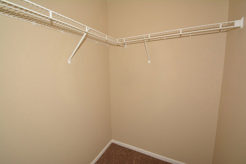 1,775/Mo, 140 Park Place Blvd Avon, IN 46123 Master Closet View
