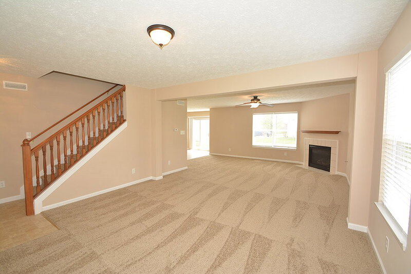 1,790/Mo, 841 Durham Way Greenwood, IN 46143 Family Room View