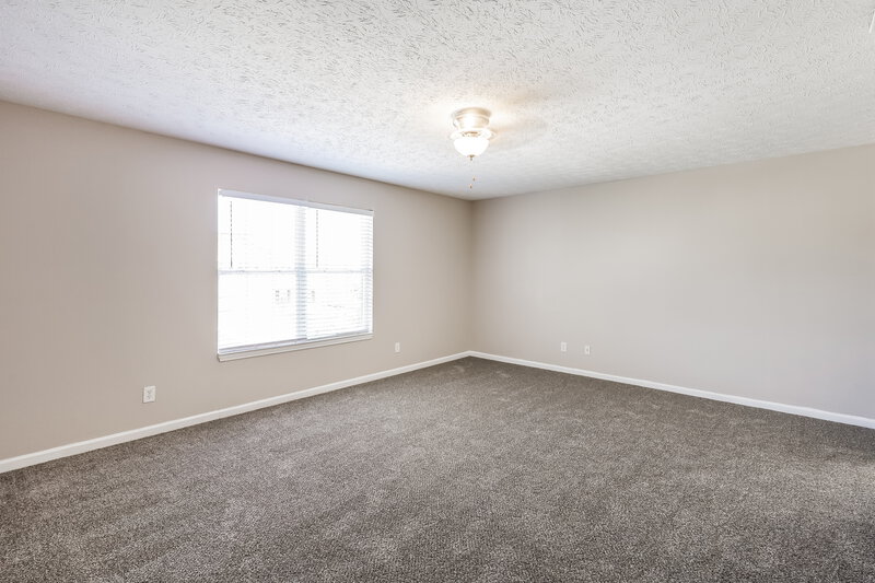 2,135/Mo, 841 Durham Way Greenwood, IN 46143 Main Bedroom View