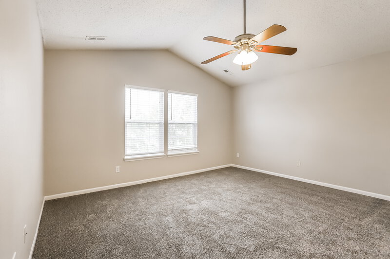 2,170/Mo, 8010 Whitaker Valley Blvd Indianapolis, IN 46237 Main Bedroom View