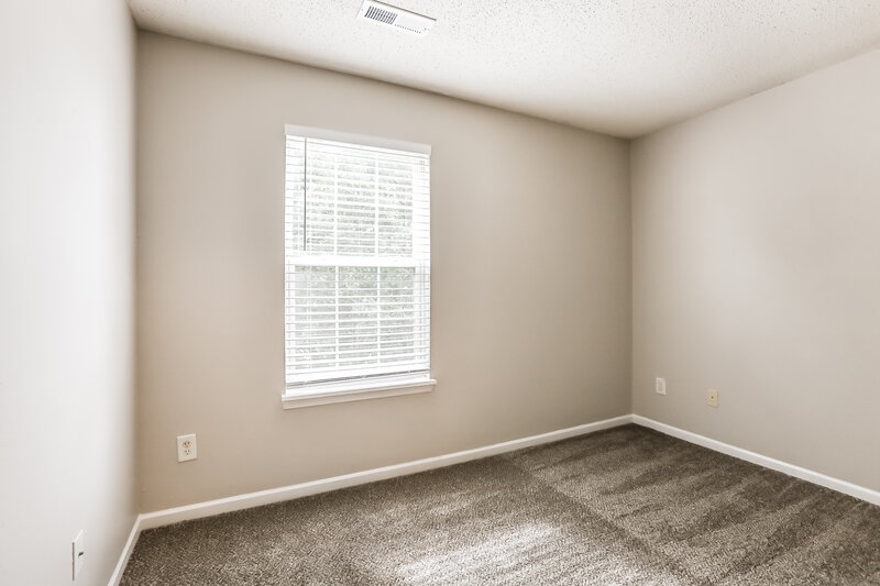 2,170/Mo, 8010 Whitaker Valley Blvd Indianapolis, IN 46237 Bedroom View 2