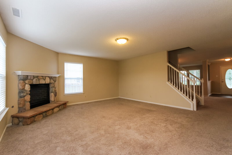 2,250/Mo, 10677 Raven Ct Fishers, IN 46037 Family Room View