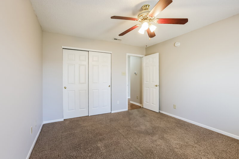 1,850/Mo, 1274 Castleford Ln Indianapolis, IN 46234 Bedroom View 3