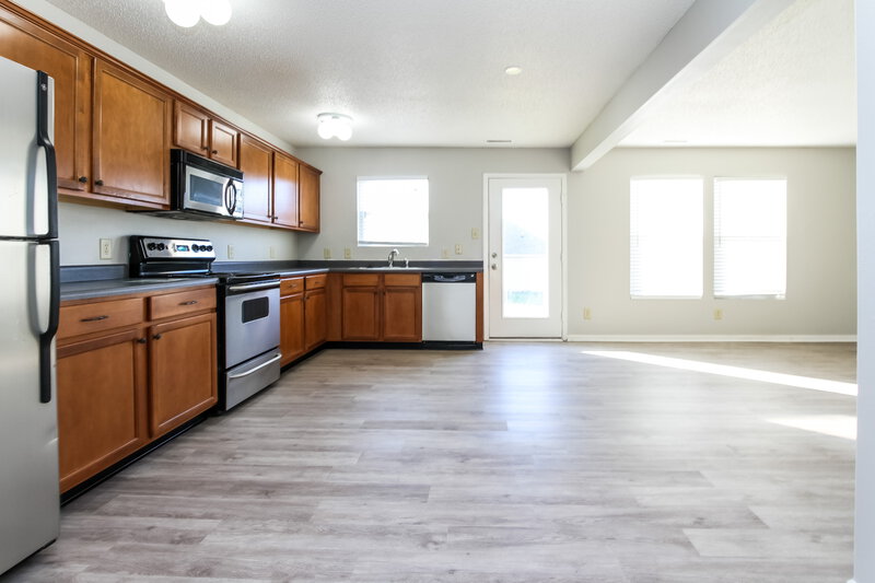 1,790/Mo, 7926 Hydrangea Ct Camby, IN 46113 Kitchen View
