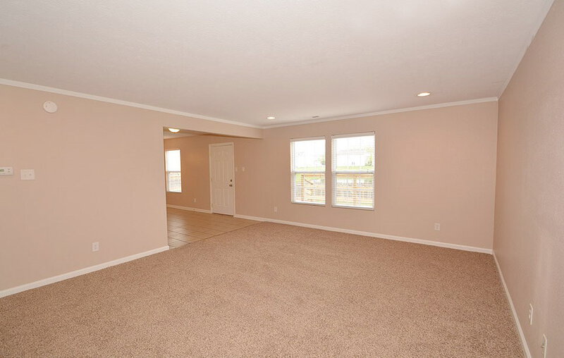 1,830/Mo, 10402 Fairmont Ln Indianapolis, IN 46234 Family Room View