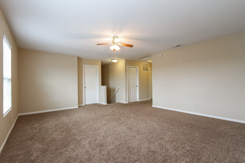 1,610/Mo, 1249 Half Moon Ln Cicero, IN 46034 Family Room View